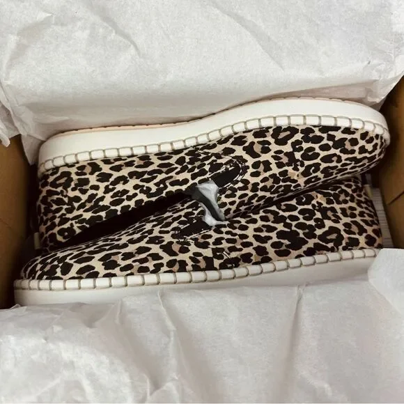 Clarks Cloudsteppers Slip On Shoes Leopard Print NWT 9 Wide - Picture 2 of 5